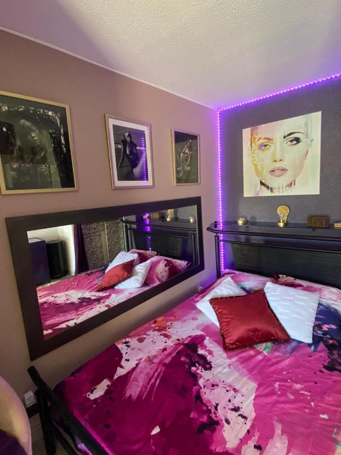 Purple Secret Naturiste Агд Экстерьер фото